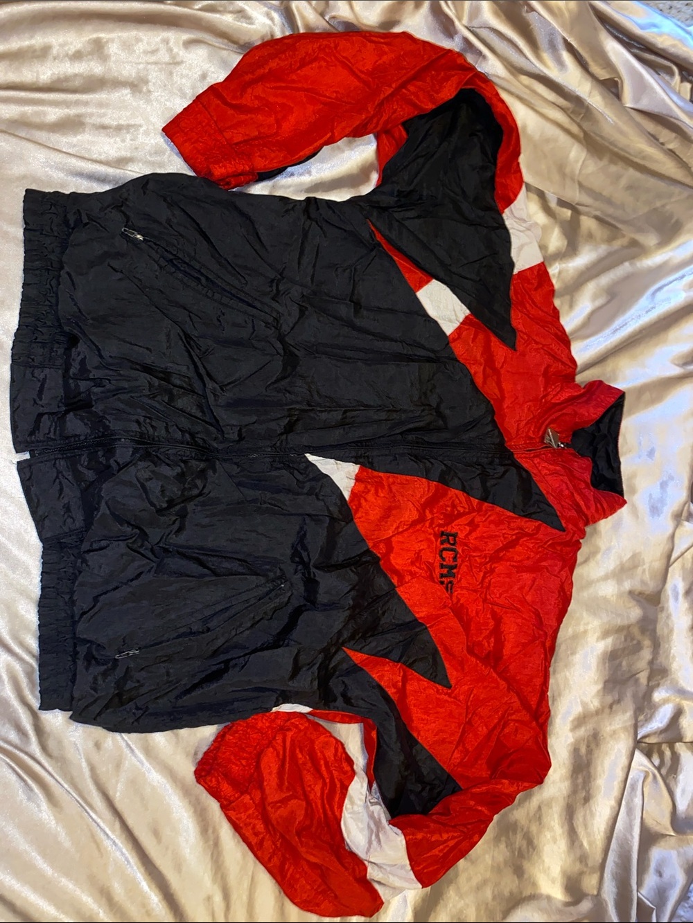 VINTAGE Red and Black Colorblock Windbreaker Jacket